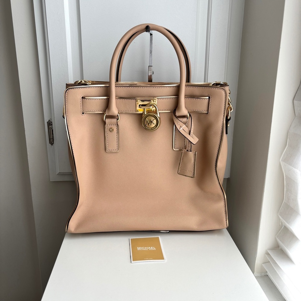 NWT Brand New Michael Kors Bag
